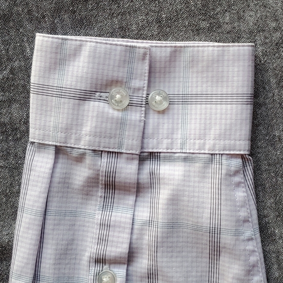 Calvin Klein slim fit dress shirt - Picture 4 of 5